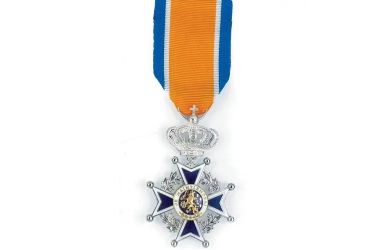 Koninklijke onderscheiding voor 2 brandweervrijwilligers