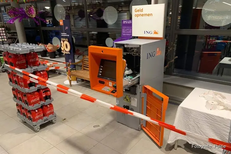 Inbraak in supermarkt, geldautomaat opengebroken