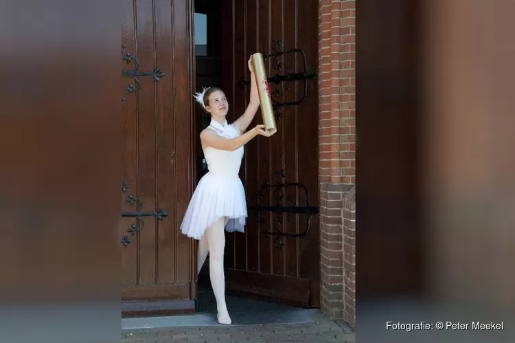 Balletschool Schagen danst Het Bal