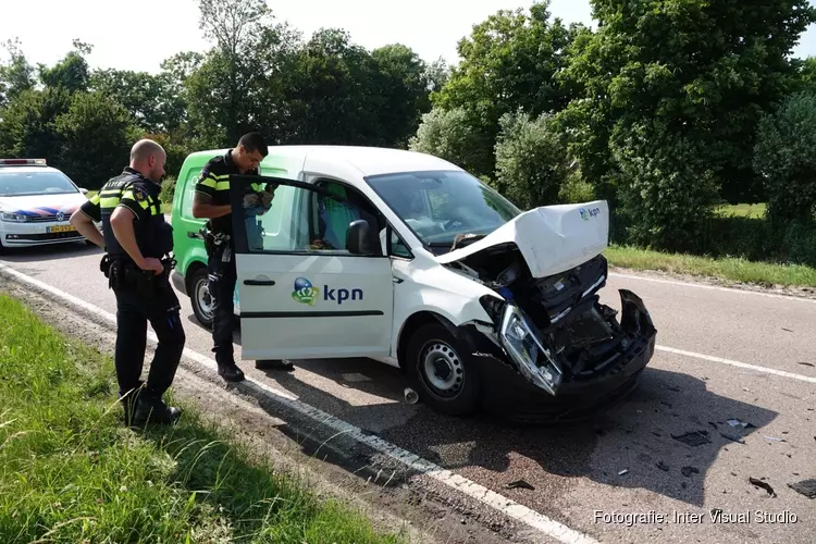 Veel schade bij ongeval in &#39;t Veld