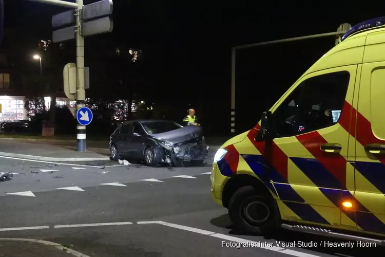 Gewonde en veel schade bij ongeval op Westerweg