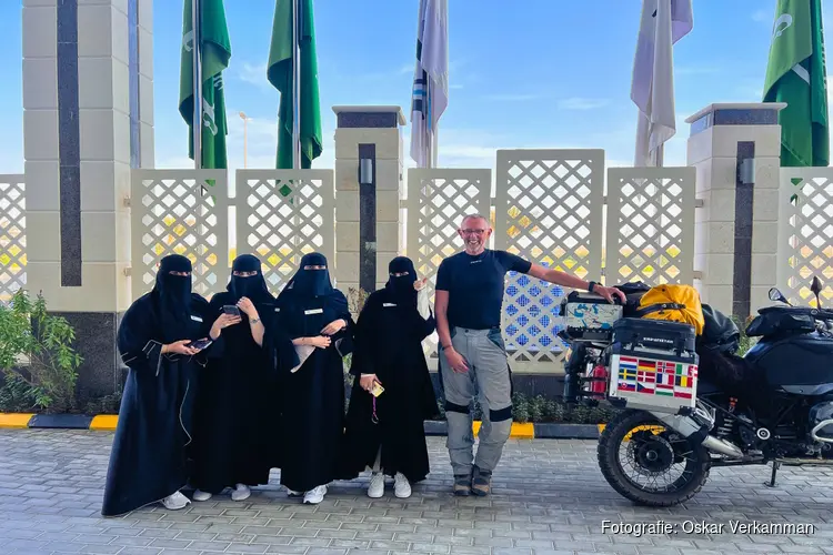 Lezing in Krabbendam over een solo motorreis door het Midden-Oosten