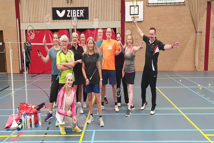 Badminton Clubs in Schagen doen het netjes samen.