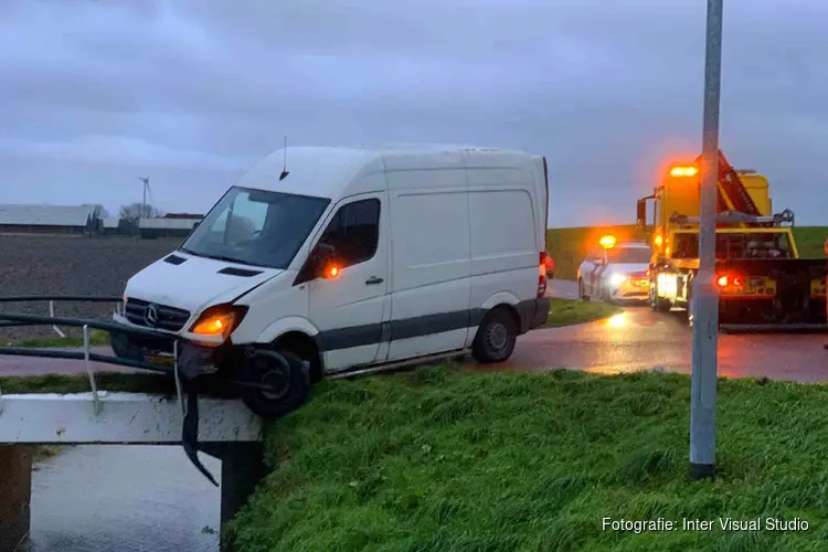 Ongeluk door harde windstoten in Oudesluis