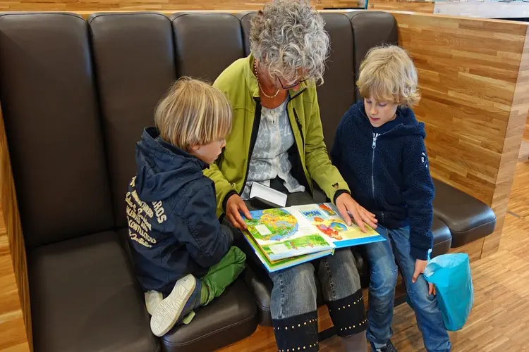 Strijd om de titel KopGroep Bibliotheken Voorleeskampioen 2025!